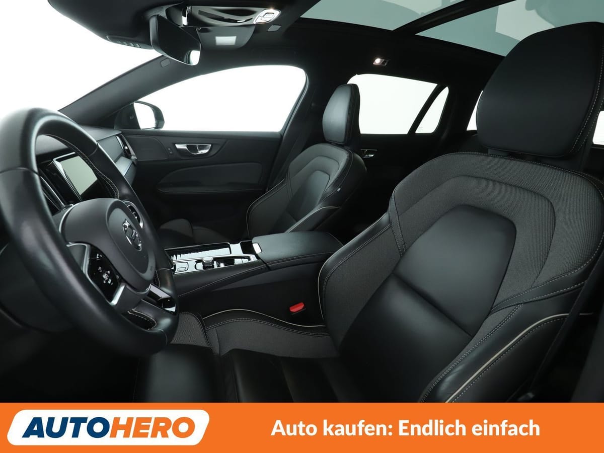 Volvo V60 2.0 T6 Plug-in Hybrid R Design AWD Aut. NAVI foto 10