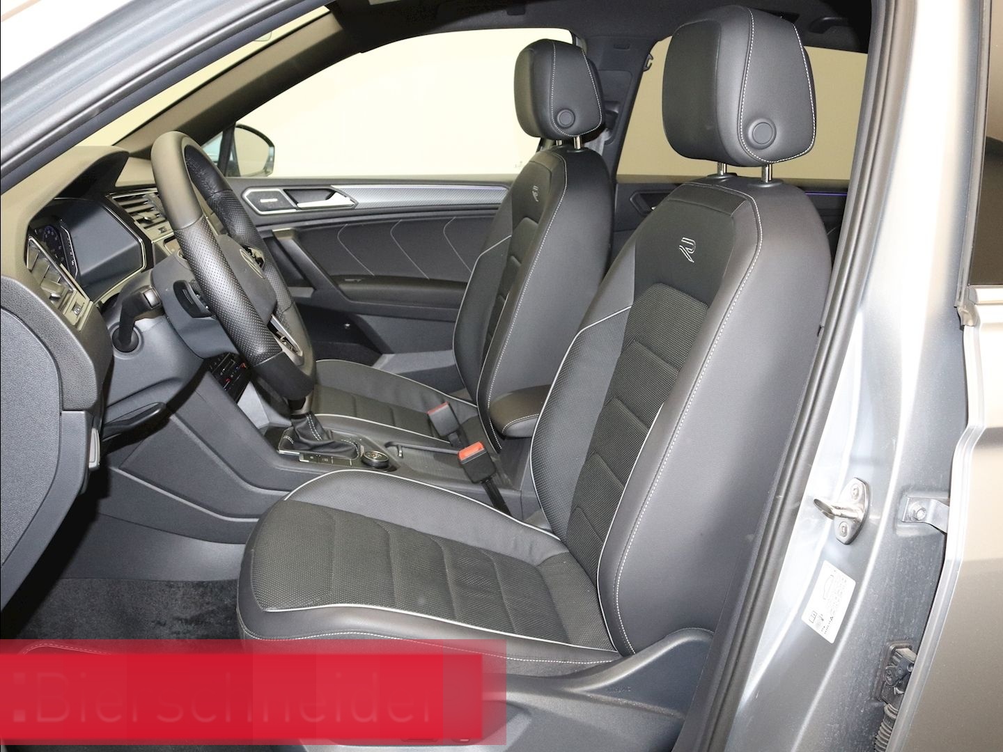 Volkswagen Tiguan Allspace 2.0 TSI DSG 4Mo. R-Line AHK 7S.  foto 12