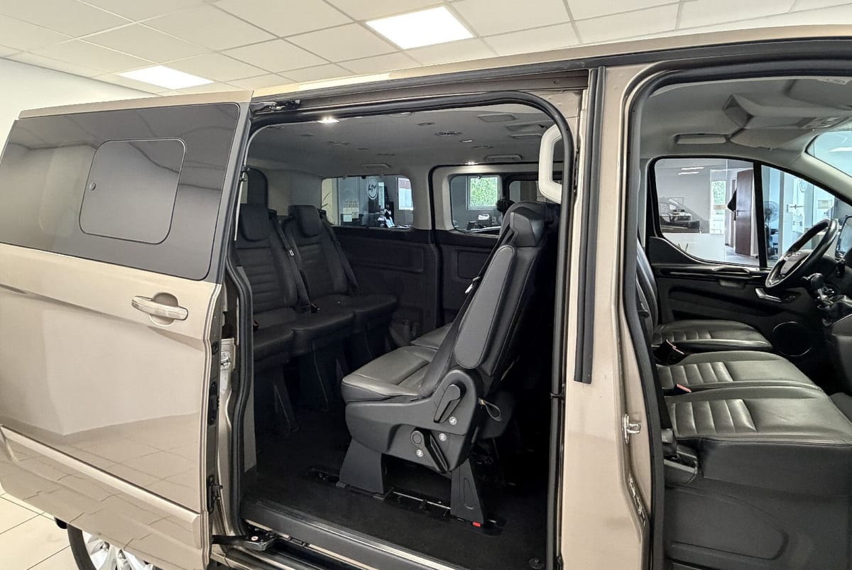 Ford Tourneo Custom 9Sitzer Titanium BiXen AHK Leder foto 13