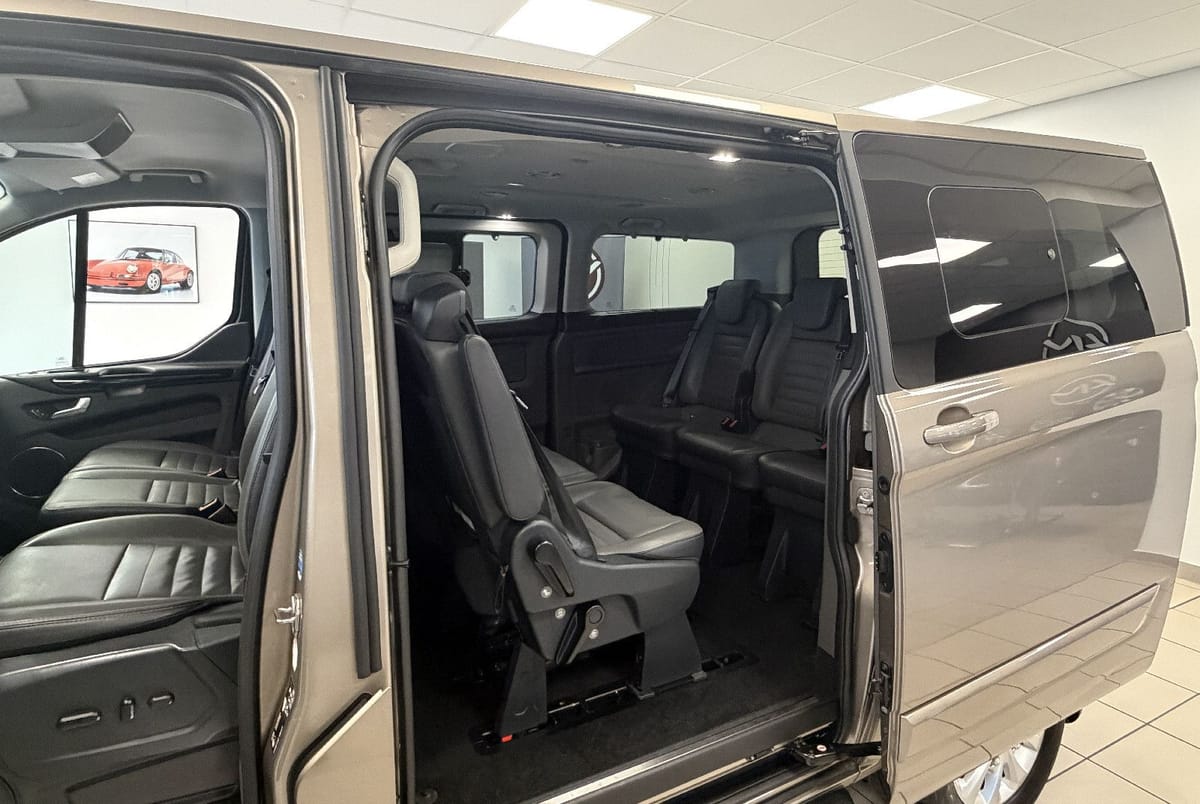 Ford Tourneo Custom 9Sitzer Titanium BiXen AHK Leder foto 5