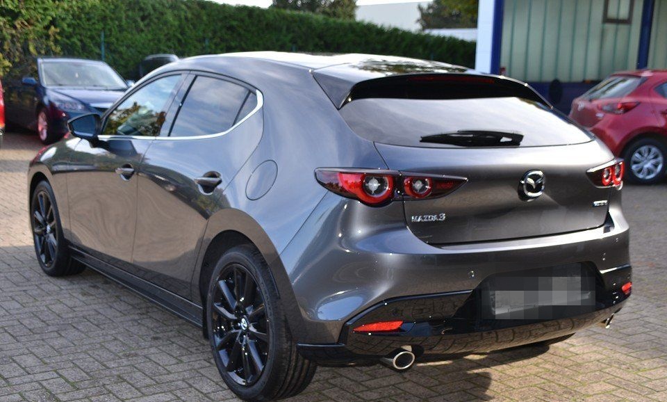 Mazda 3 2.5L e-SKYACTIV G 140ps 6MT FWD Homura foto 5
