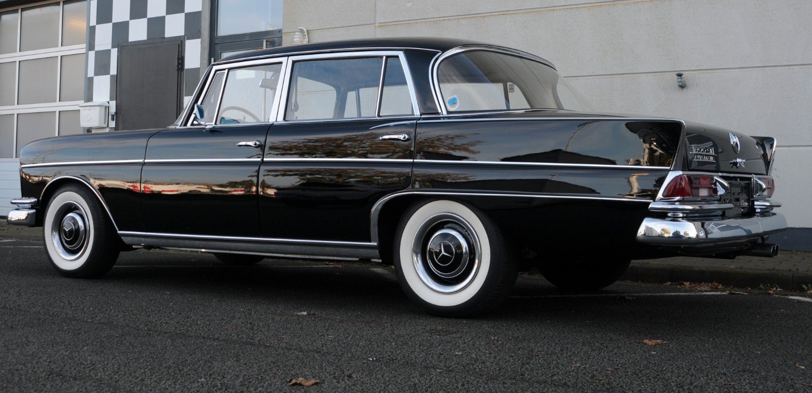 Mercedes-Benz 300 SEL Lang W112 Königsflosse /schöne Historie foto 7