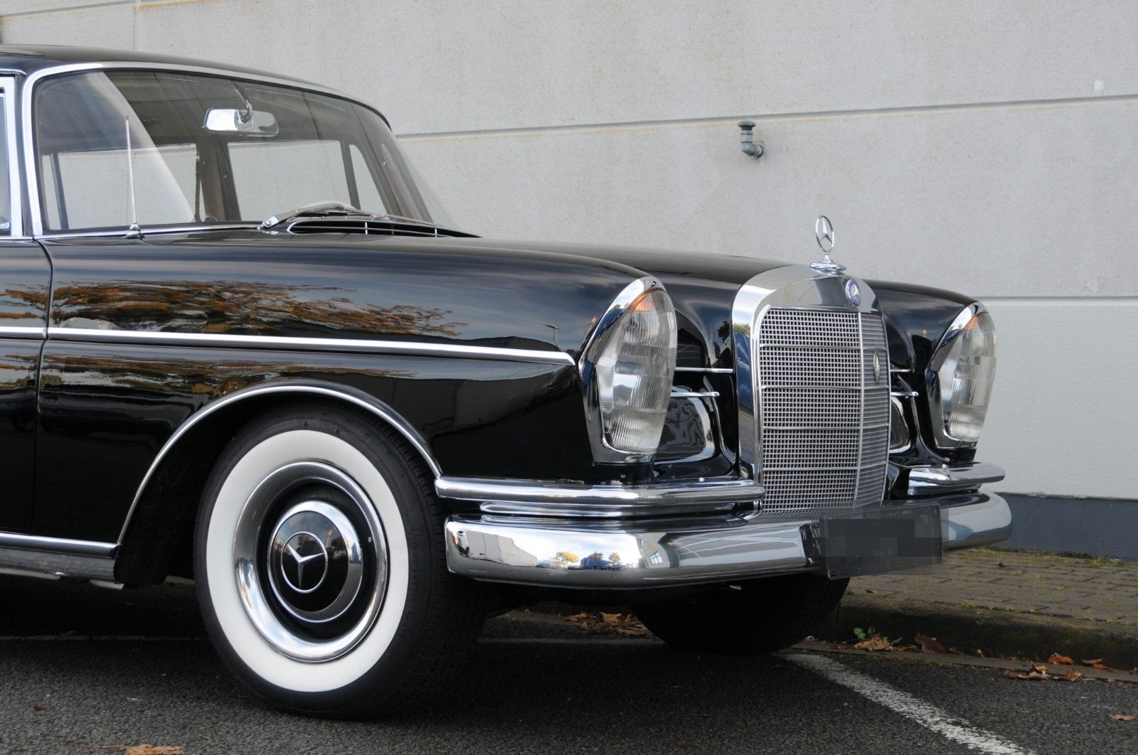 Mercedes-Benz 300 SEL Lang W112 Königsflosse /schöne Historie foto 10