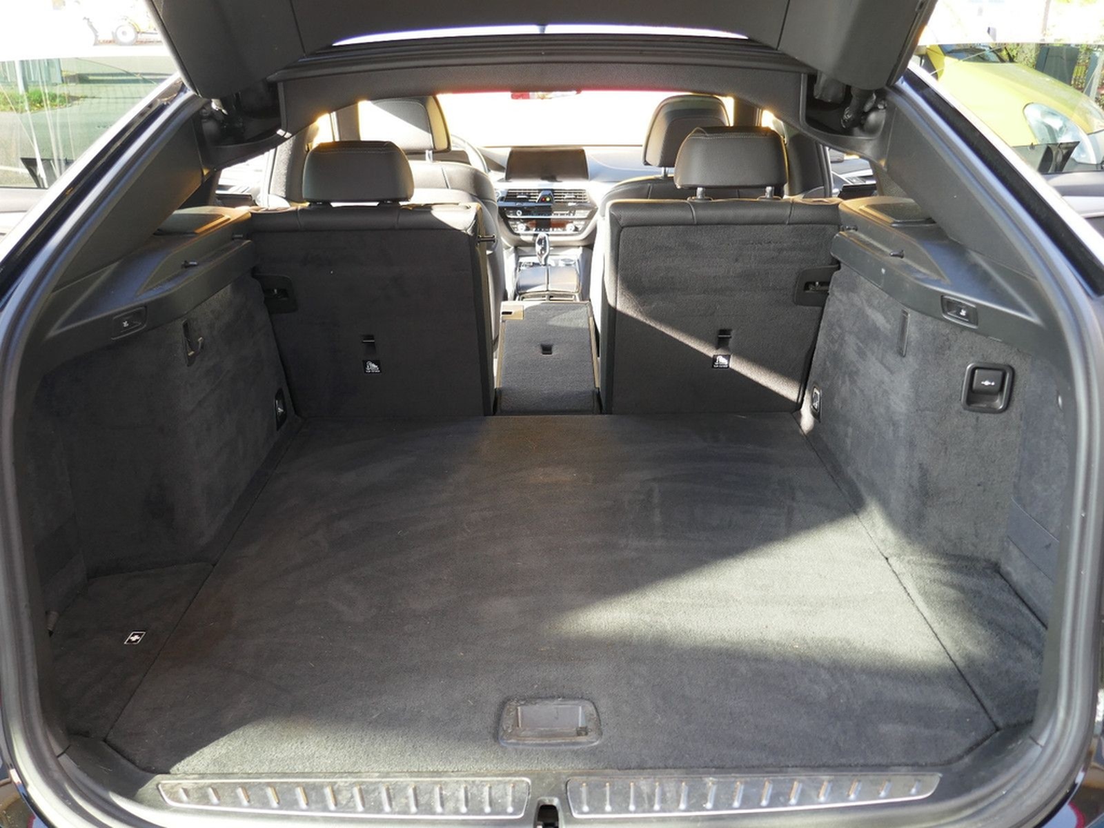 BMW 640 Gran Turismo Panorama Harman Kardon foto 10