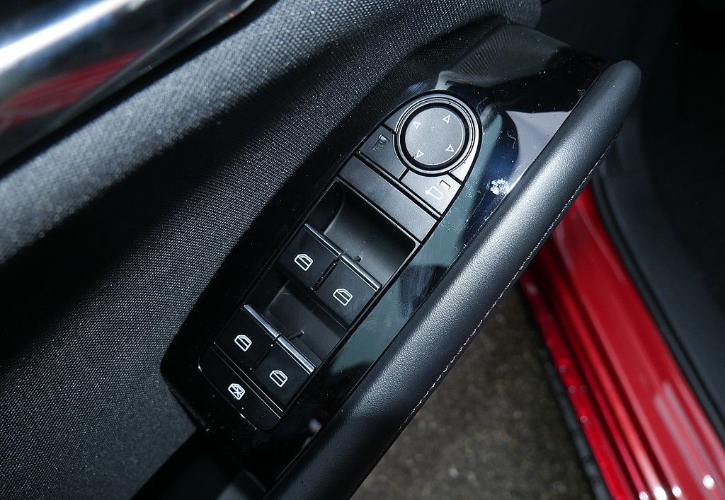 Mazda 3 e-SKYACTIV G 140 FWD Exclusive-Line HUD 360° foto 10