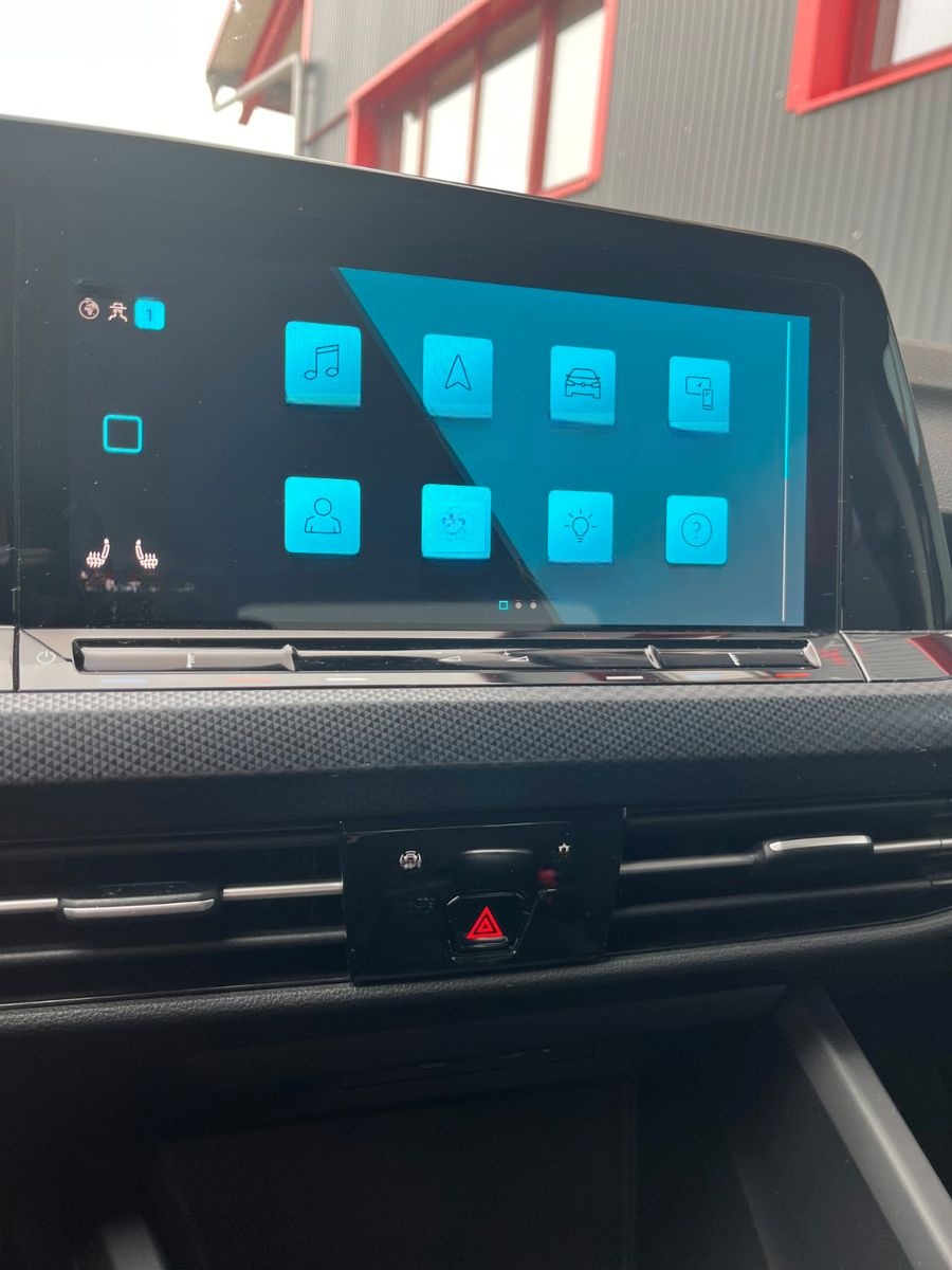 Volkswagen Golf VIII Lim. United LED*NAVI*STANDH.*SHZ foto 10