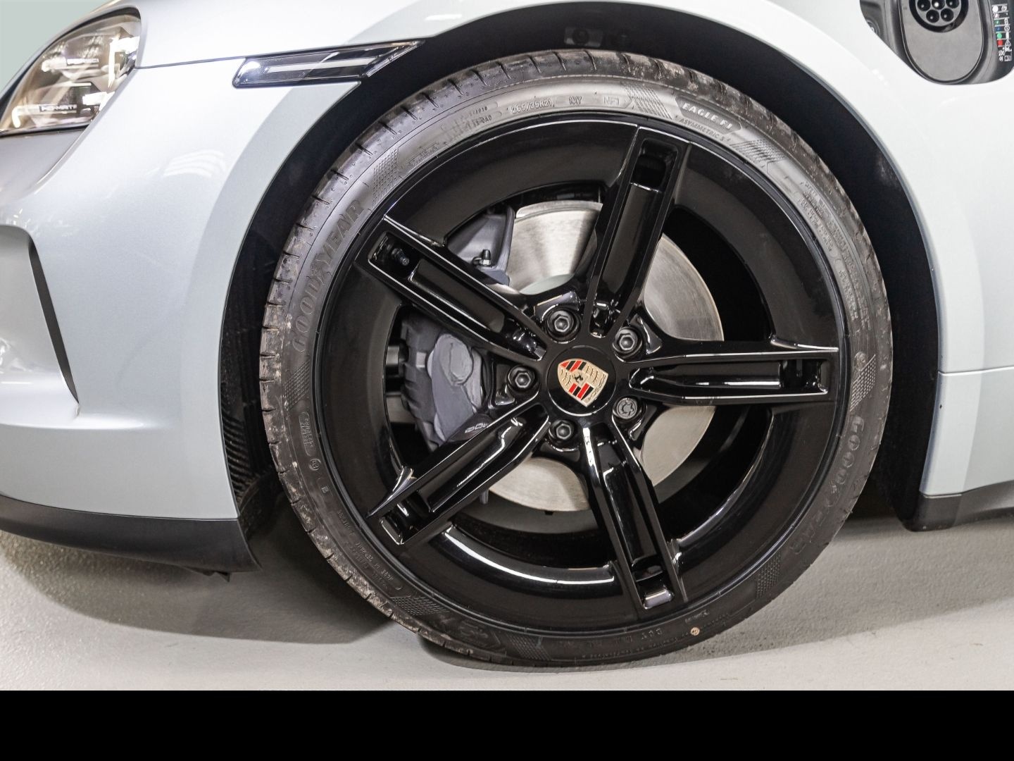 Porsche Taycan Sport Turismo LED-Matrix Abstandstempomat foto 8