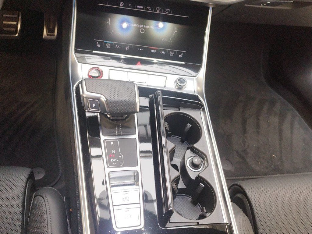 Audi RS6 Avant 4.0TFSI qu. Tiptronic B&O Luftfederung foto 14