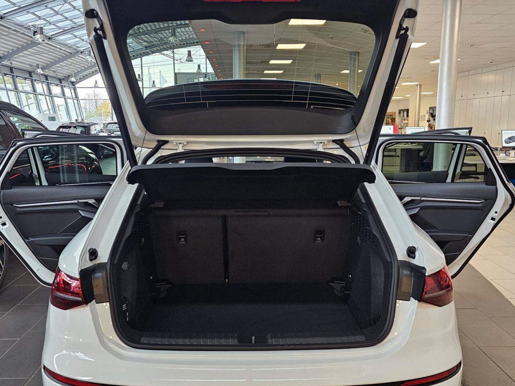 Audi A3 Sportback 35 TFSI KAMERA ACC FACEL. LED SONOS foto 13
