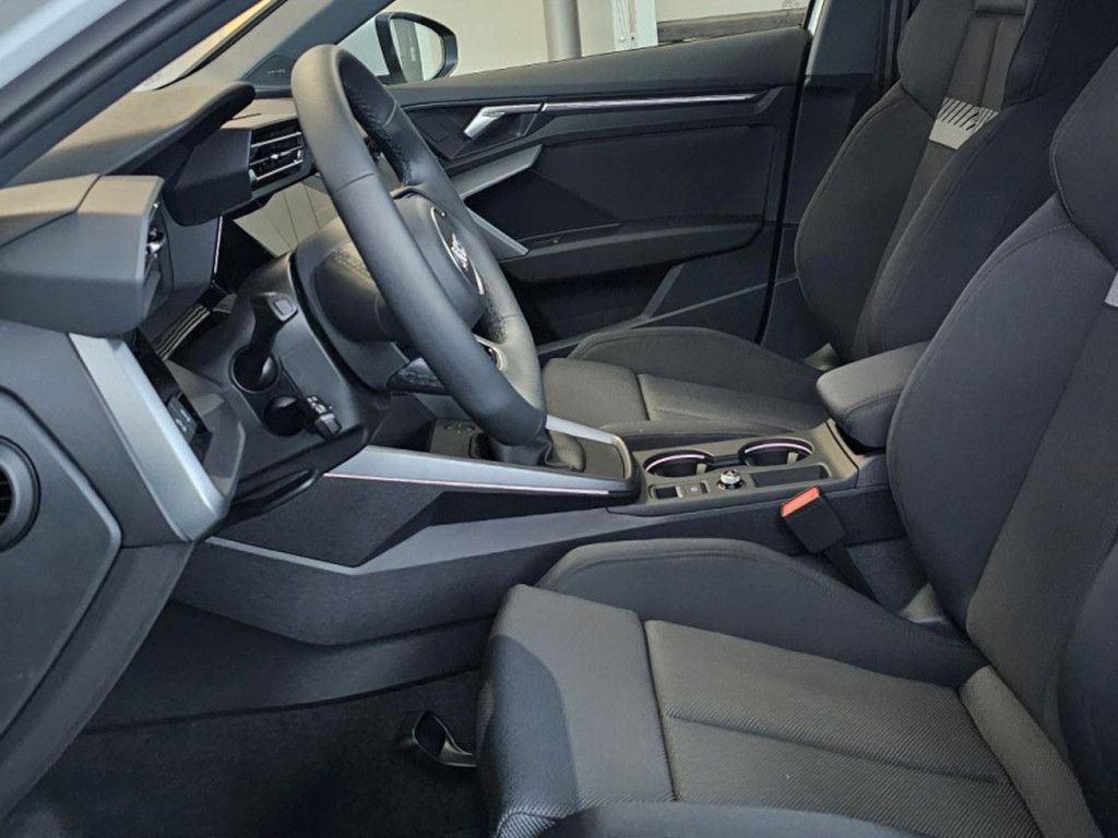 Audi A3 Sportback 35 TFSI KAMERA ACC FACEL. LED SONOS foto 7