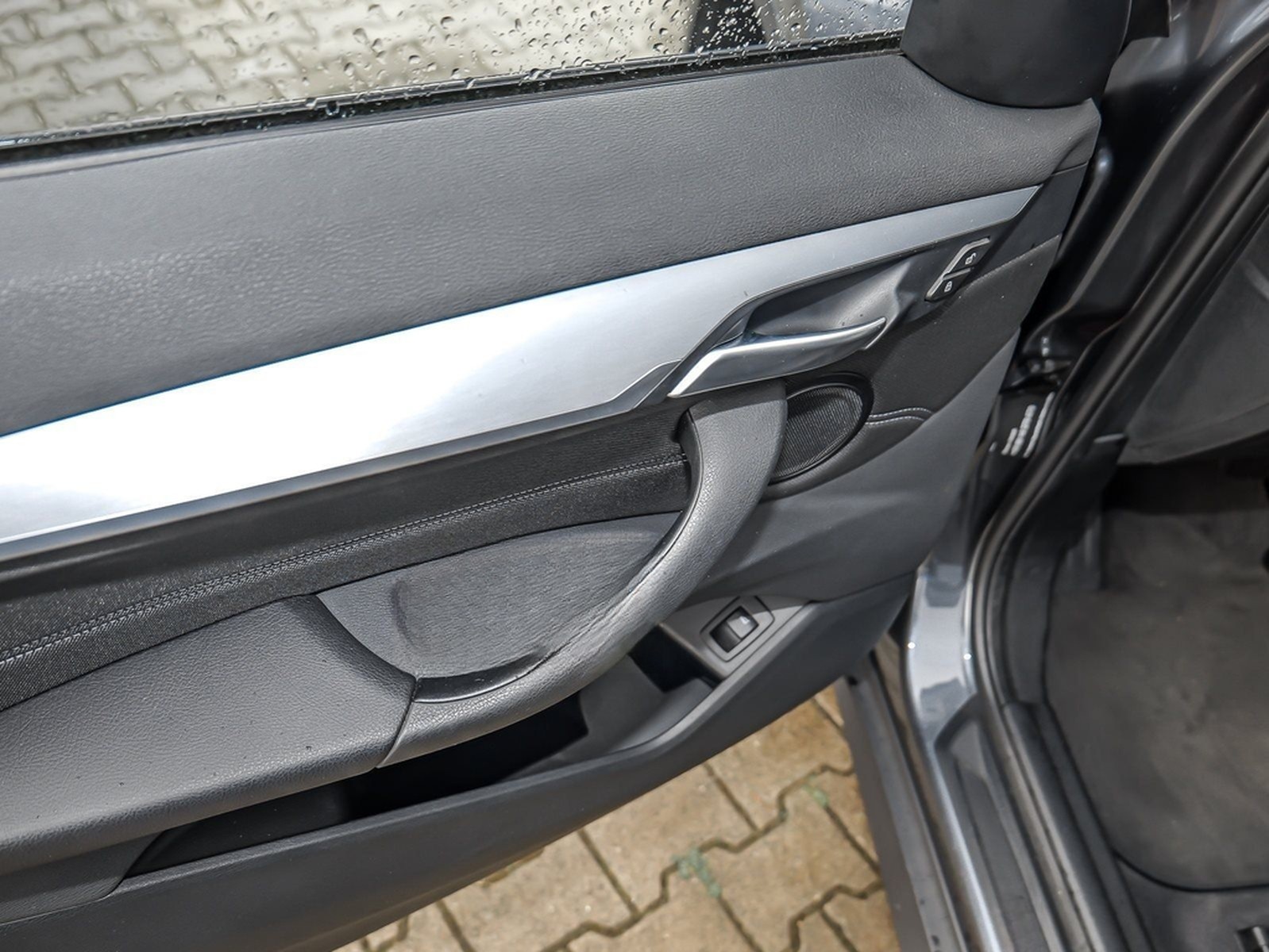 BMW X1 xDrive20i Advantage Navi LED RFK AHK foto 13