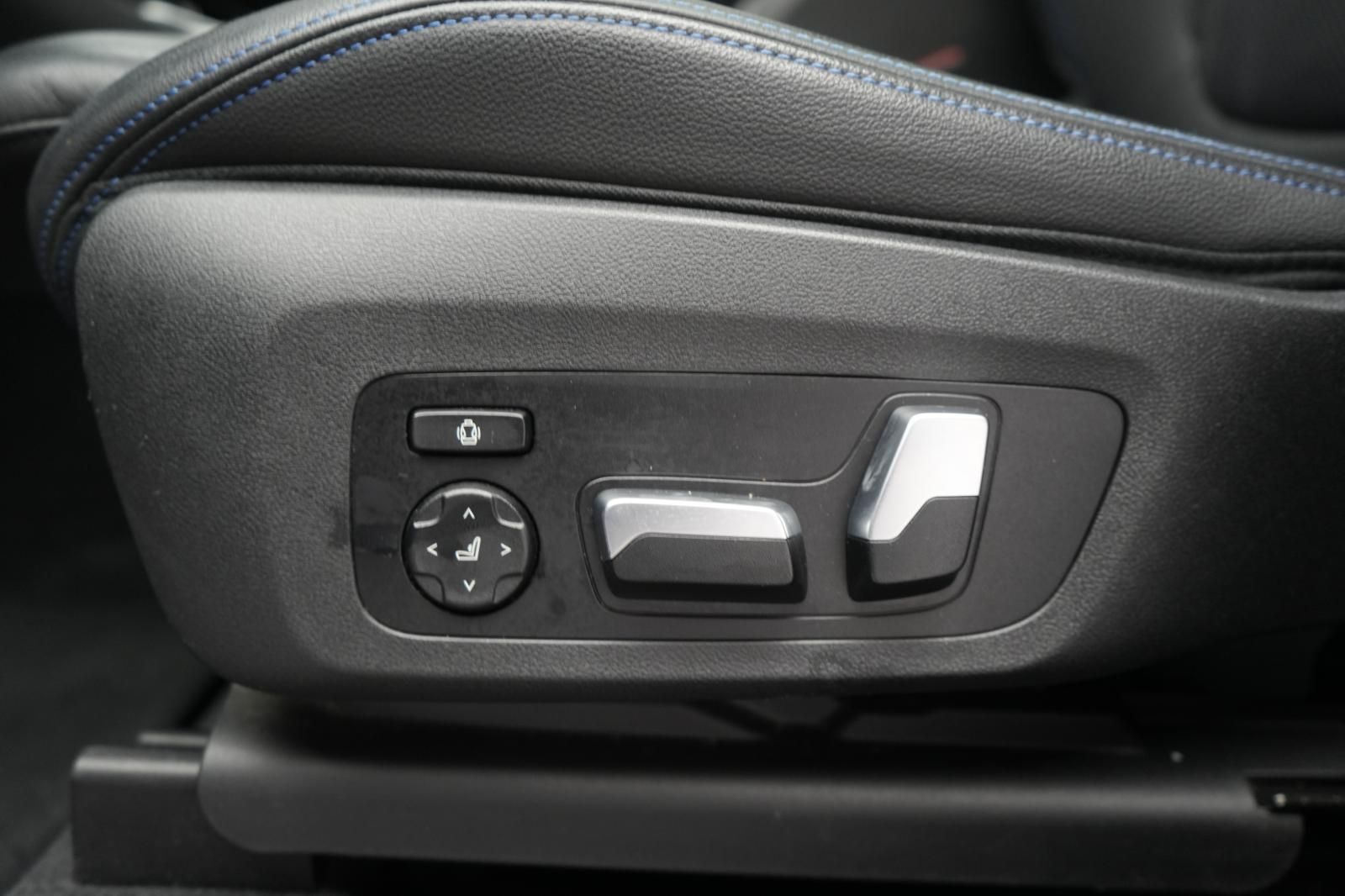 BMW X3 30d xDrive M Sport Temp/Kamera/HUD/Pano/Virtu foto 22