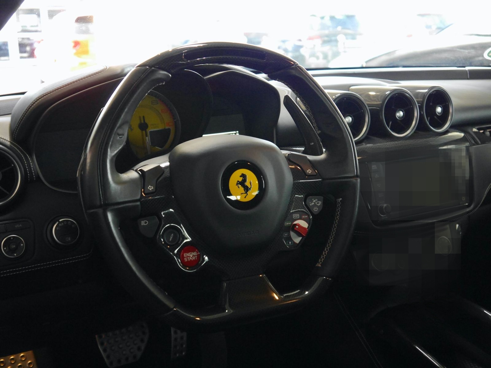 Ferrari FF*Daytona Sitze*P.Display*LED Lenkrad*Carbon* foto 14
