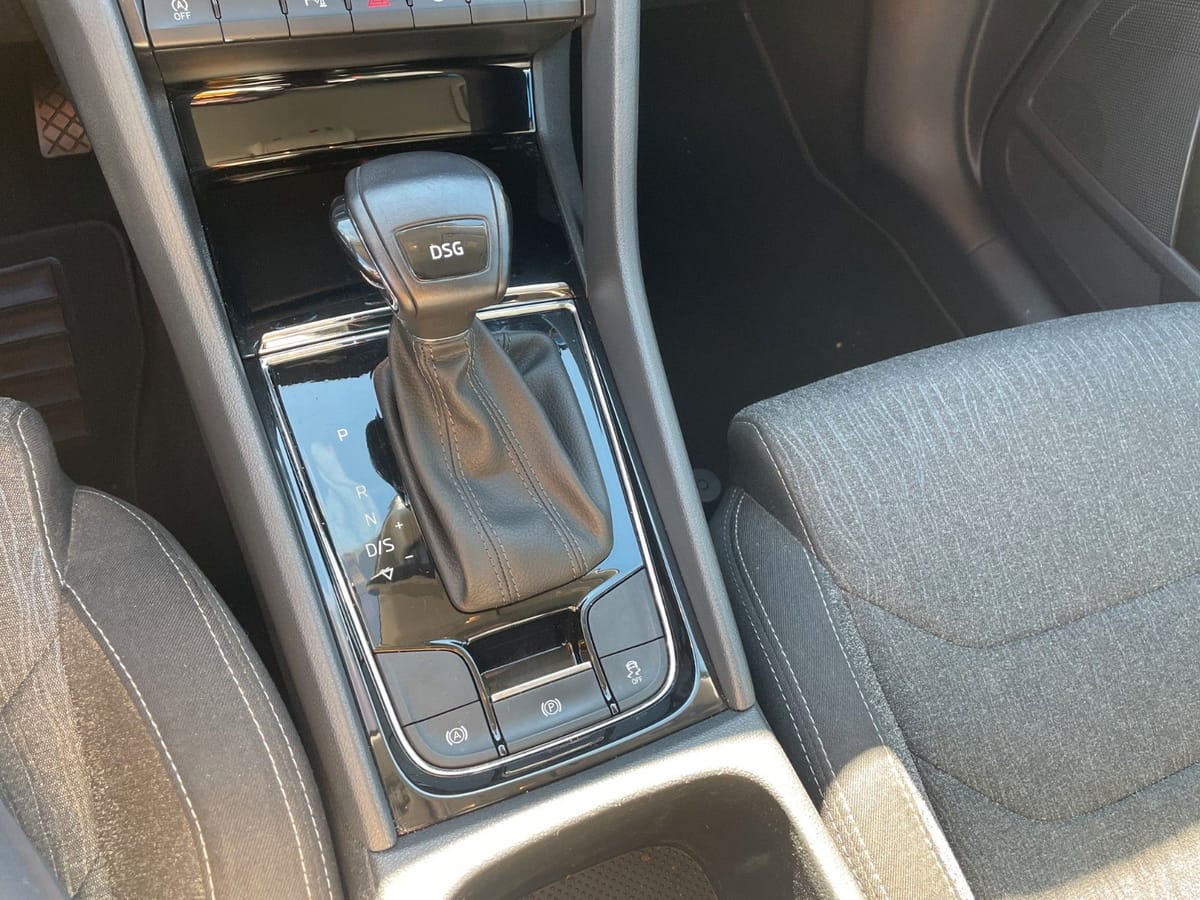 Skoda Kodiaq STYLE 150 PS (* 7-SITZE * KLIMA * DAB *) foto 15