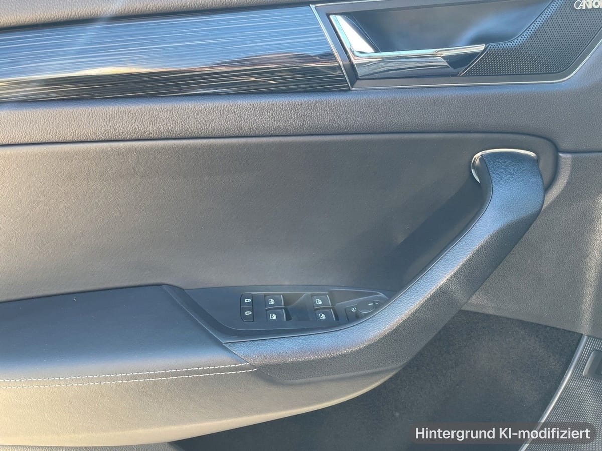 Skoda Kodiaq STYLE 150 PS (* 7-SITZE * KLIMA * DAB *) foto 9