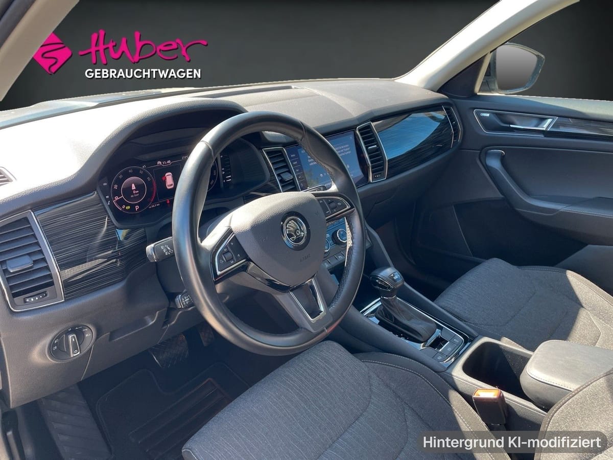 Skoda Kodiaq STYLE 150 PS (* 7-SITZE * KLIMA * DAB *) foto 10