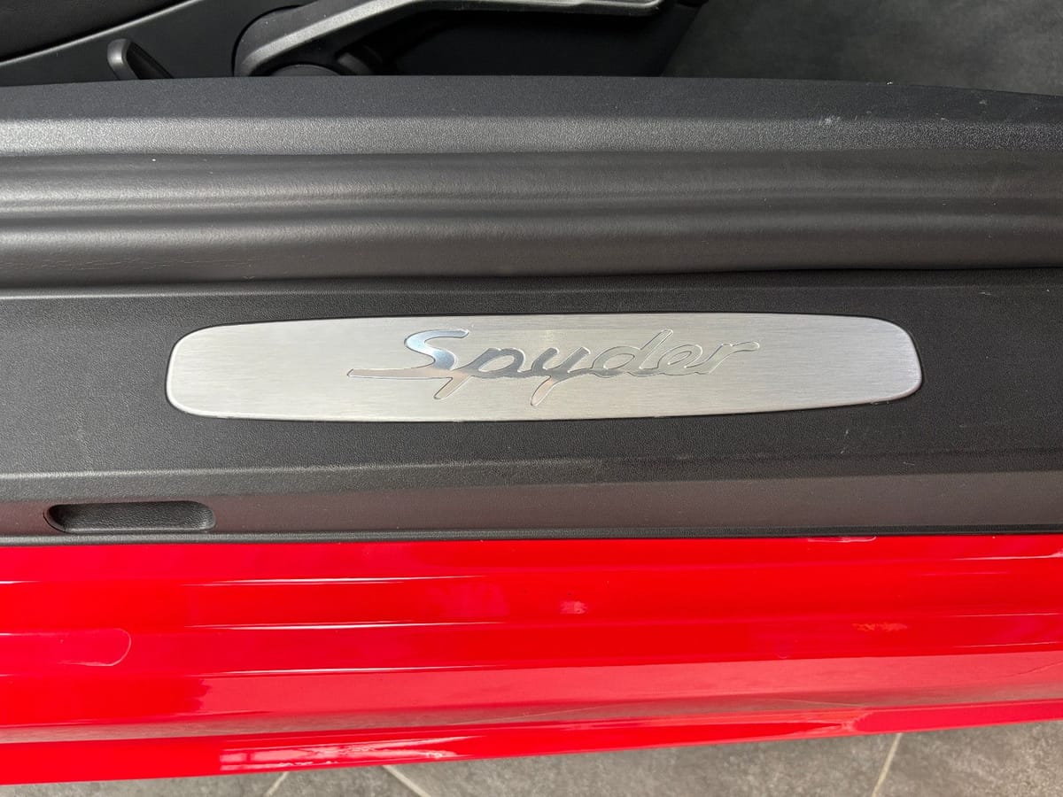 Porsche 718 4.0 Spyder *Schalter * Approved * Deutsch* foto 13