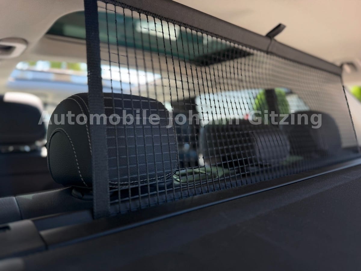 Mercedes-Benz C 300de Touring Avantgarde 19"LM 306 PS Pano ACC foto 14