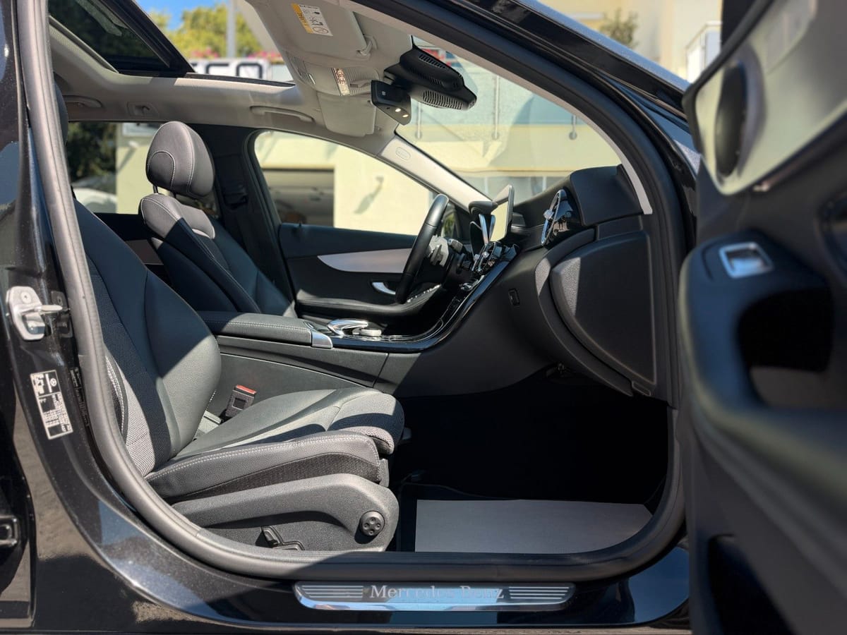 Mercedes-Benz C 300de Touring Avantgarde 19"LM 306 PS Pano ACC foto 20