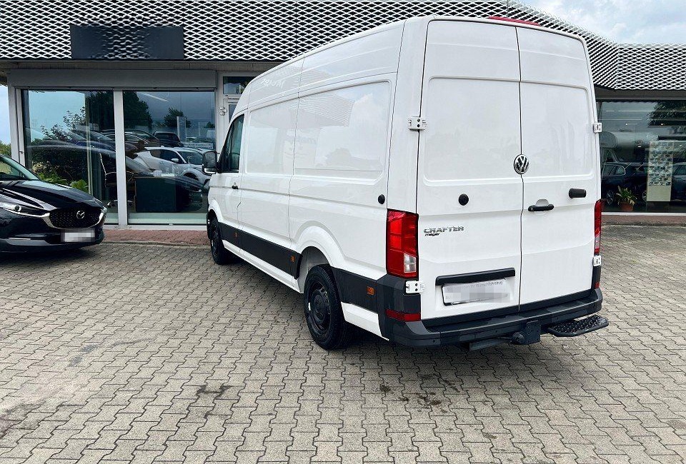 Volkswagen Crafter 35 Kasten 2,0 TDI Kasten 35 mittellang H foto 2