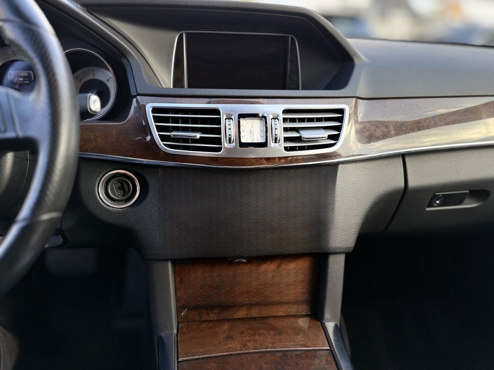 Mercedes-Benz E 350 d/ PANO / Kamera / Leder / Navi / EURO 6 foto 19