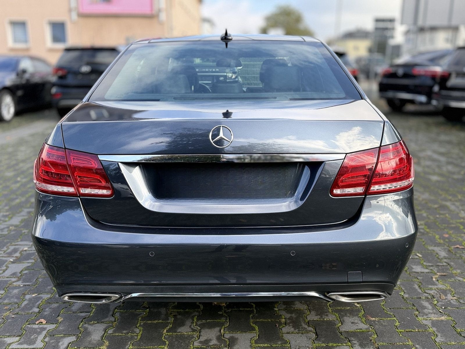 Mercedes-Benz E 350 d/ PANO / Kamera / Leder / Navi / EURO 6 foto 9