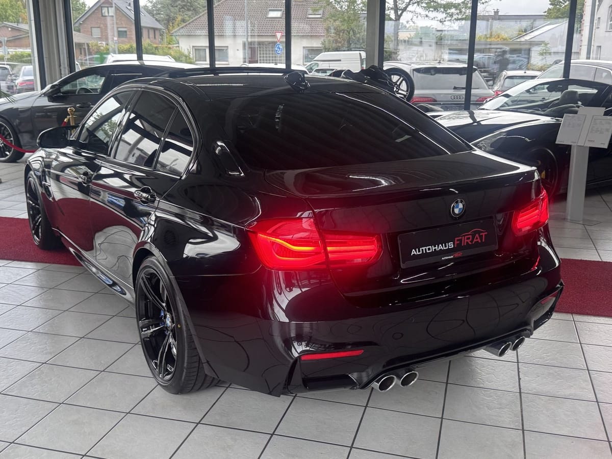 BMW M3 °Navi°LED°Schiebedach°Head-Up°Komfort Zugang° foto 3