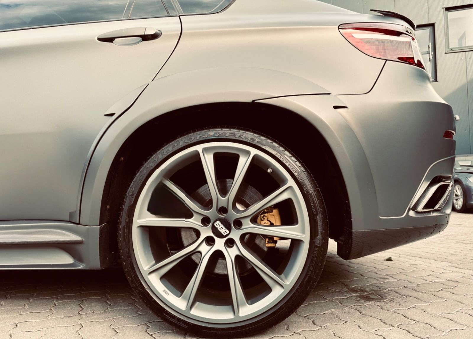 BMW X6 M MANSORY 720 PS LIMITED EDITION NR 1 foto 11