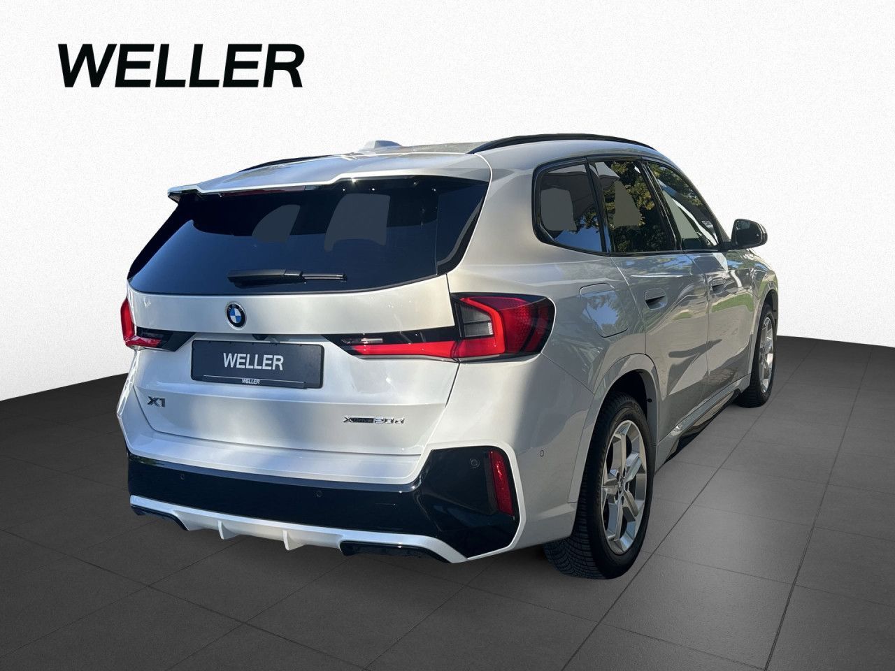 BMW X1 xDr20d M Sport DAPro Pano H K,360° HUD foto 4