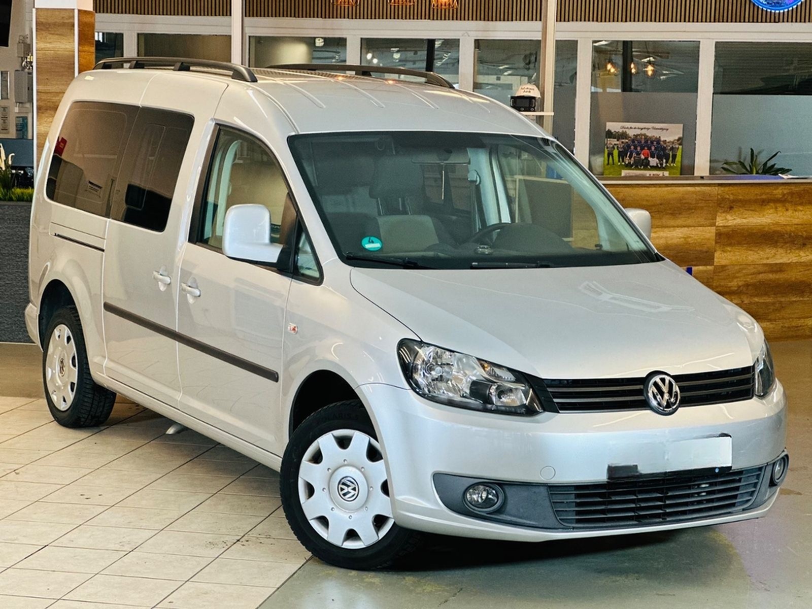 Volkswagen Caddy Maxi-Behindertengerecht-Rampe- foto 2