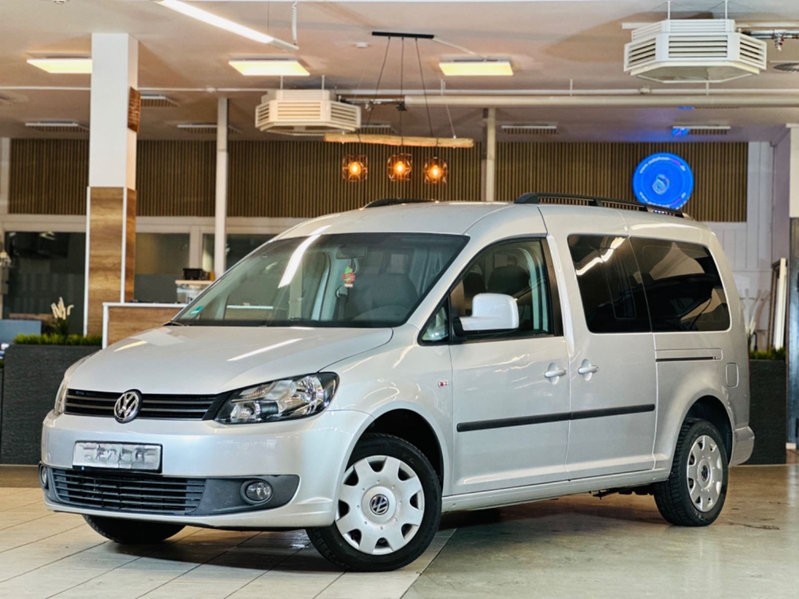 Volkswagen Caddy Maxi-Behindertengerecht-Rampe- foto 3