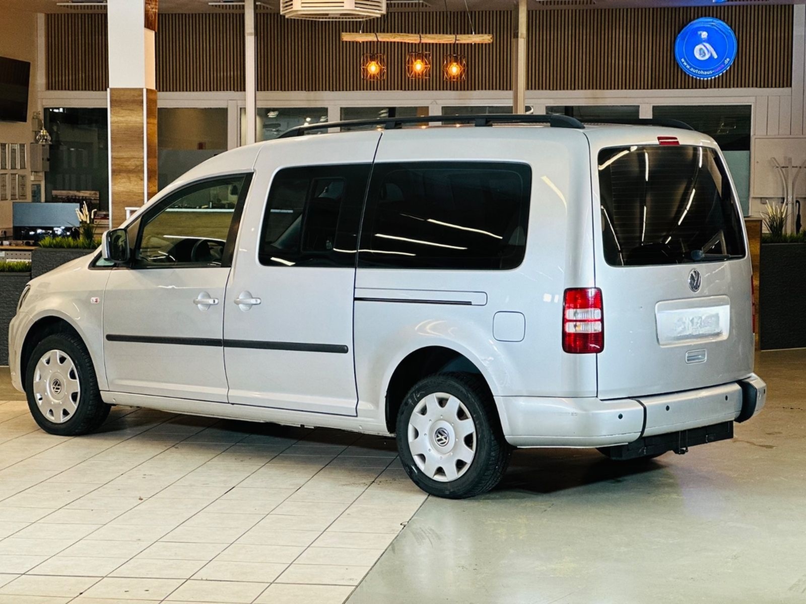 Volkswagen Caddy Maxi-Behindertengerecht-Rampe- foto 7