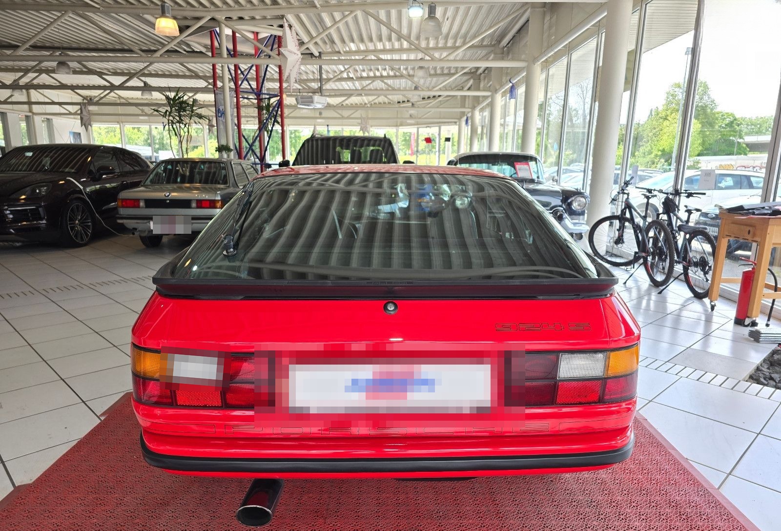 Porsche 924 S+RESTAURIERT+H-Kenzeichen Tüv NEU foto 5