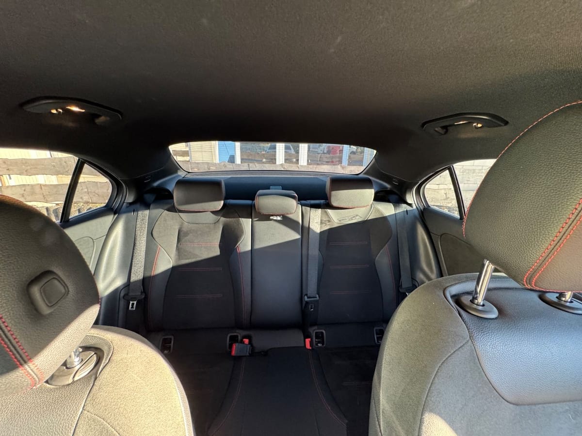 Mercedes-Benz A 200 AMG LINE Scheckheftgeplegt Burmester Sound foto 16
