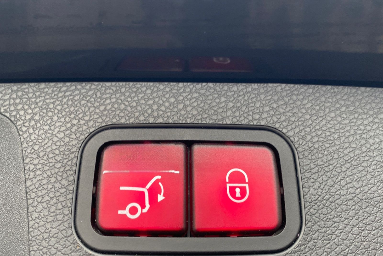 Mercedes-Benz E 300 de Distro*360°*DAB*MBUX*LED*Leder*Navi foto 25