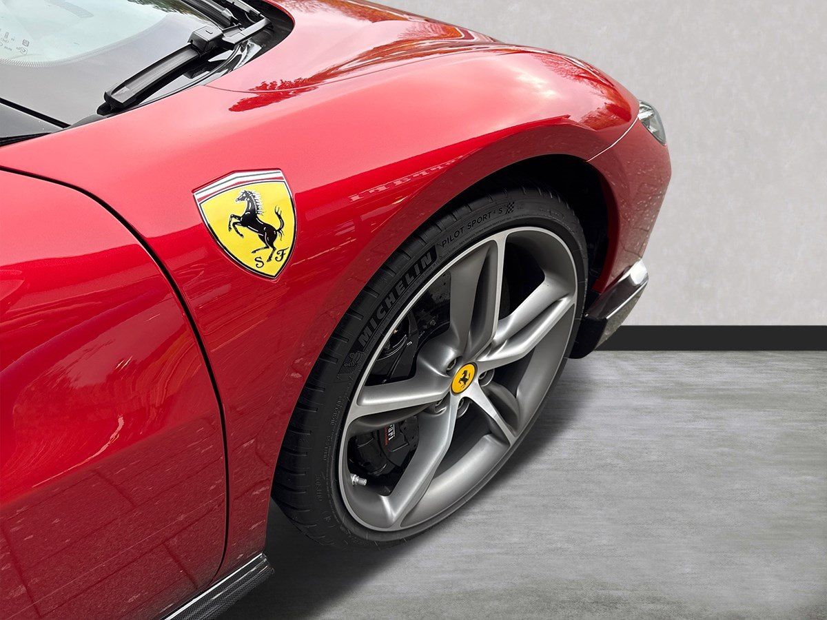 Ferrari 296 GTS 140.000€ an Optionals foto 11