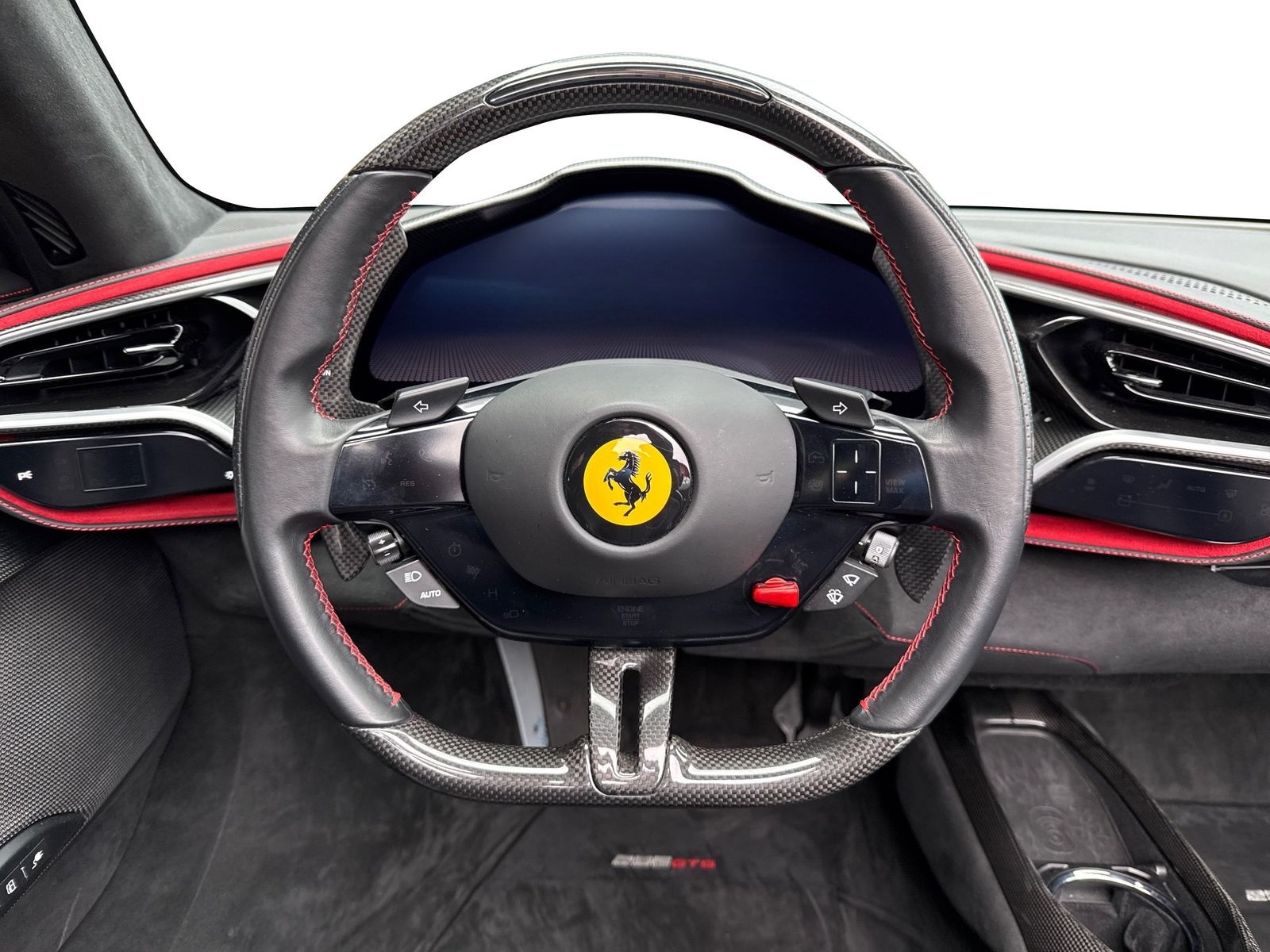 Ferrari 296 GTS 140.000€ an Optionals foto 14