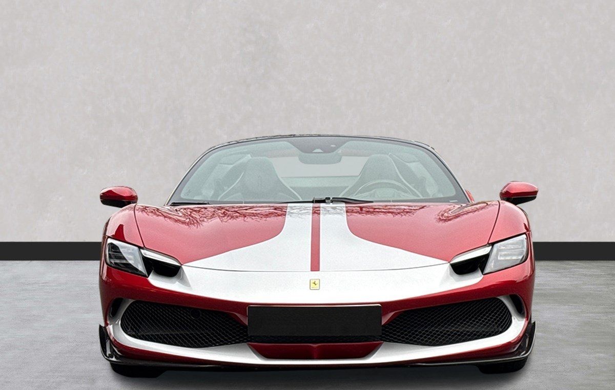 Ferrari 296 GTS 140.000€ an Optionals foto 4