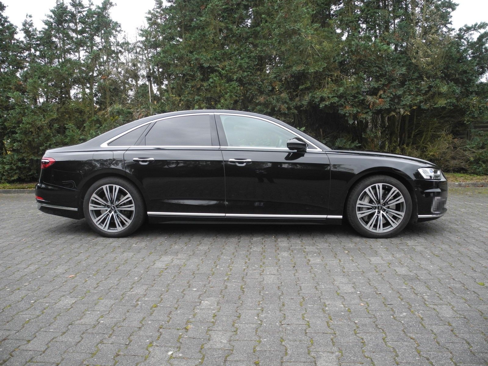 Audi A8 60 TFSI e quattro, PANO,TV, B&O  LP 152.000.- foto 2