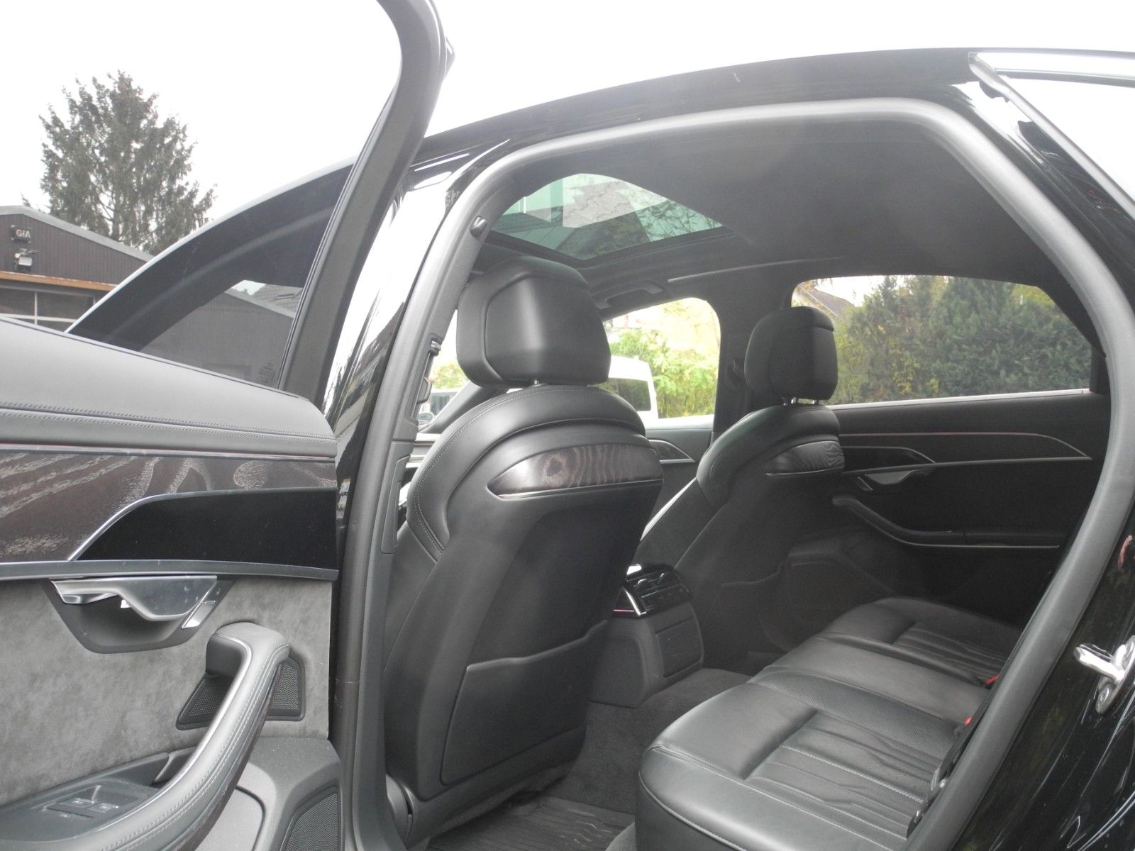 Audi A8 60 TFSI e quattro, PANO,TV, B&O  LP 152.000.- foto 10