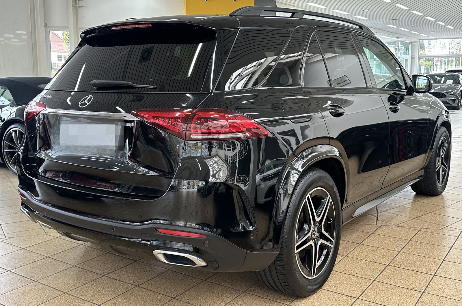 Mercedes-Benz GLE 350 de 4M AMG-LiNE*PANO*NiGHT*360°*DiSTR*LED foto 3