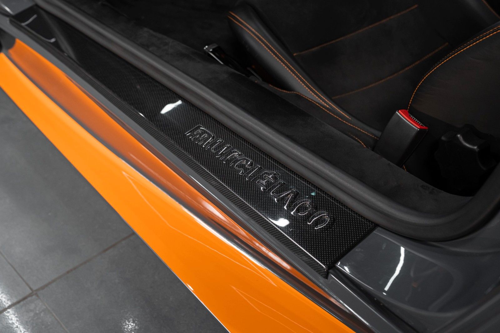 Lamborghini Murciélago LP650-4 Roadster *1 of 50* *3.300km* foto 18