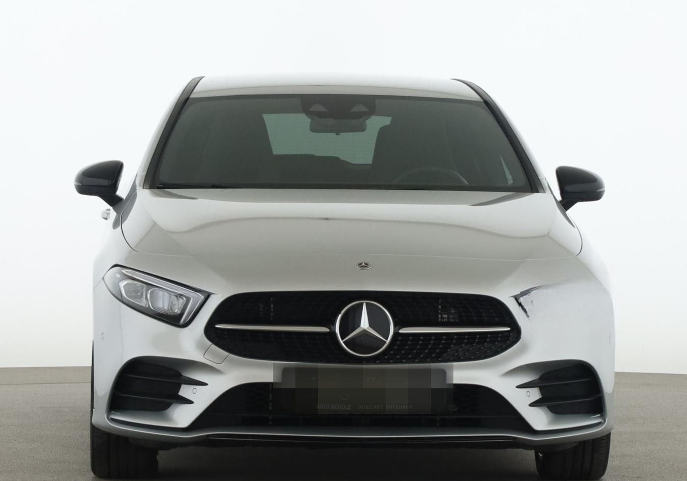 Mercedes-Benz A 250 e AMG+NIGHT+LED+KAMERA+WIDE+AMBI+CARPLAY++ foto 3