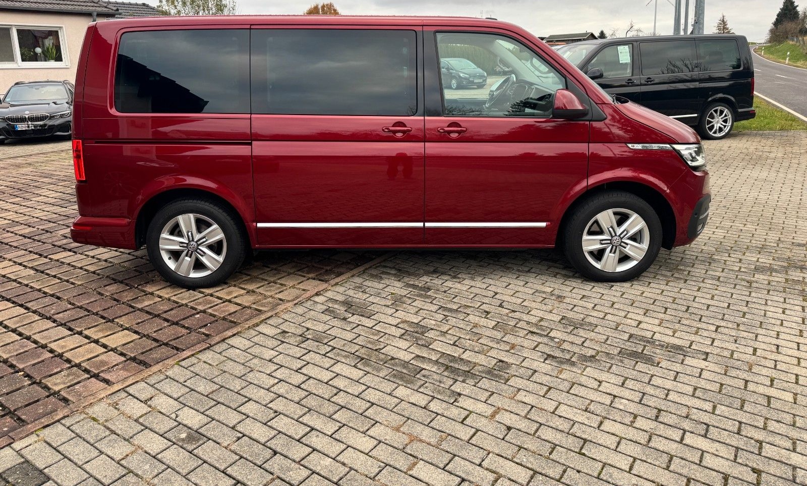 Volkswagen T6.1 Multivan Generation Six foto 6