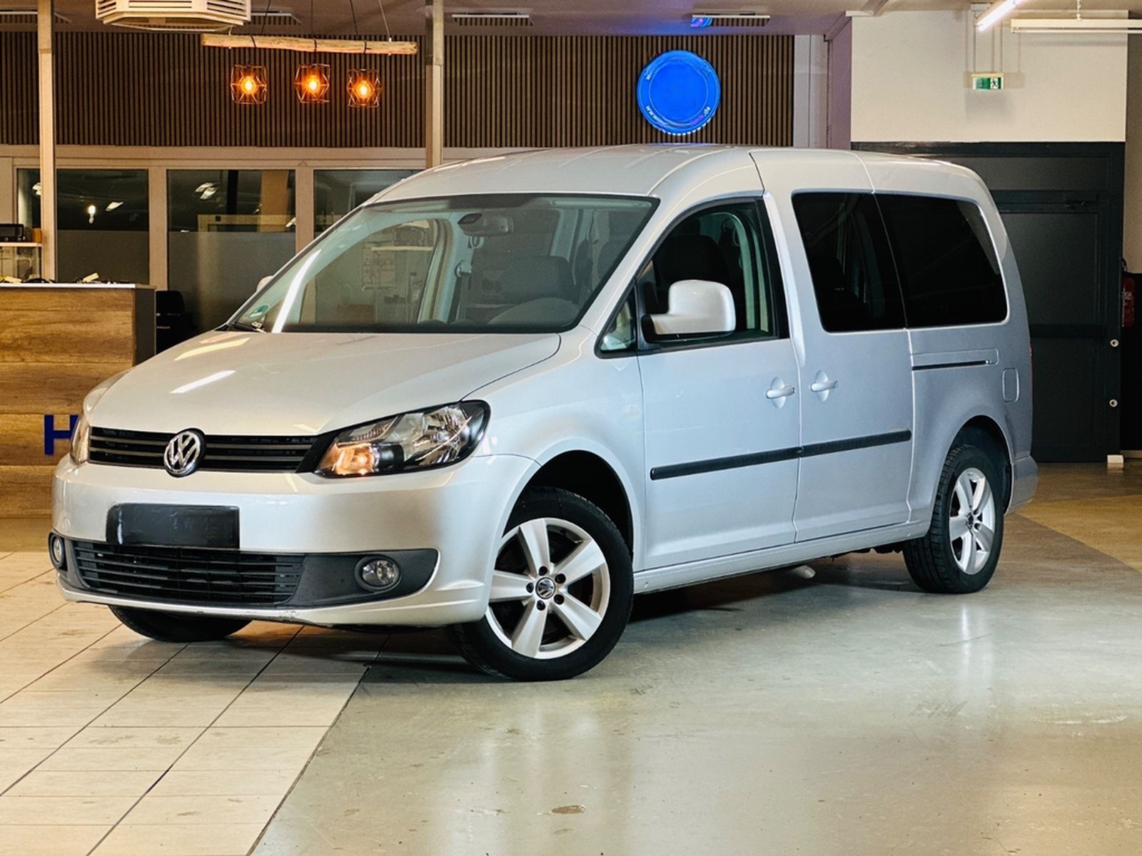 Volkswagen Caddy Maxi-Behindertengerecht-Rampe foto 2