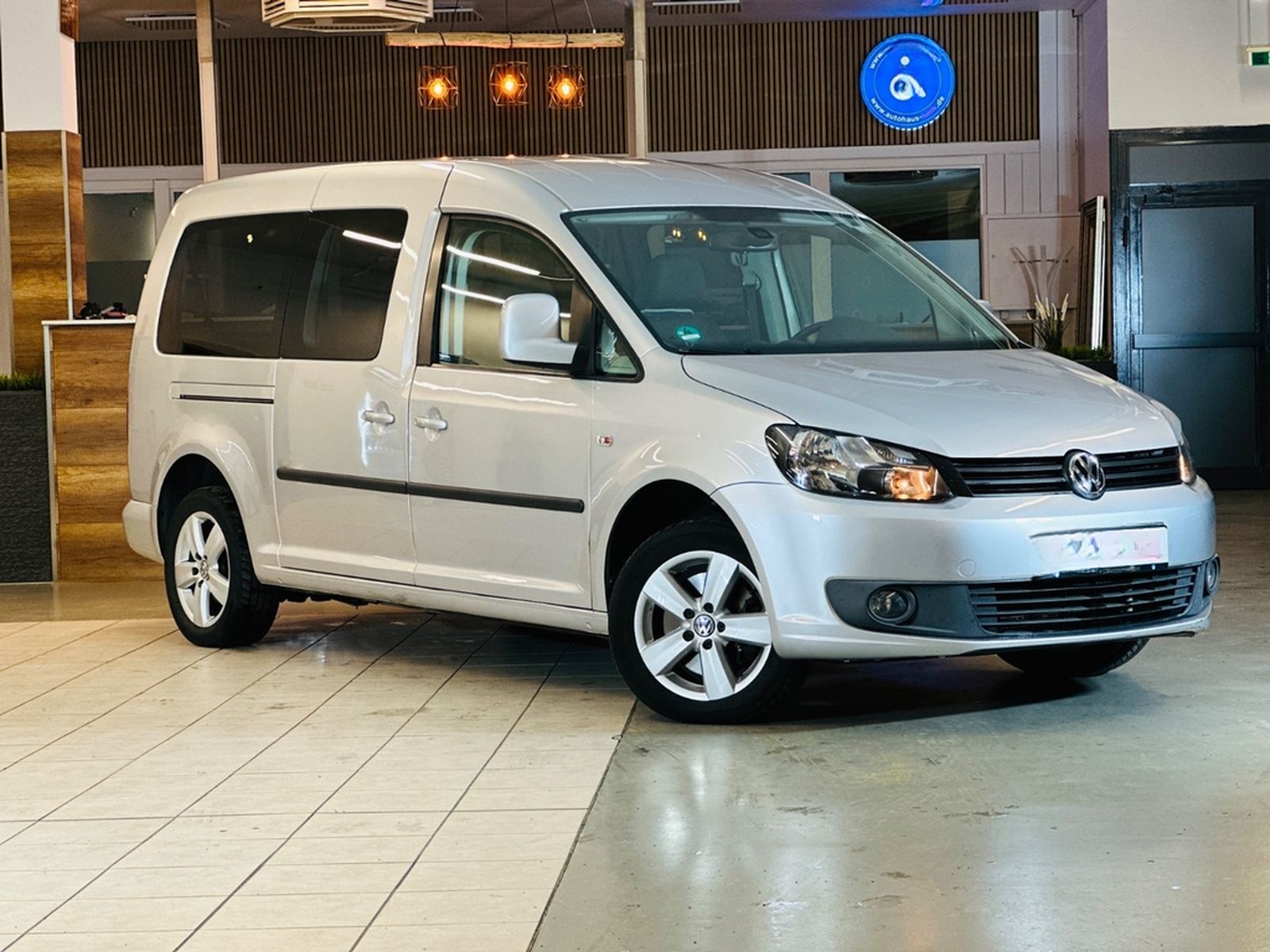 Volkswagen Caddy Maxi-Behindertengerecht-Rampe foto 9
