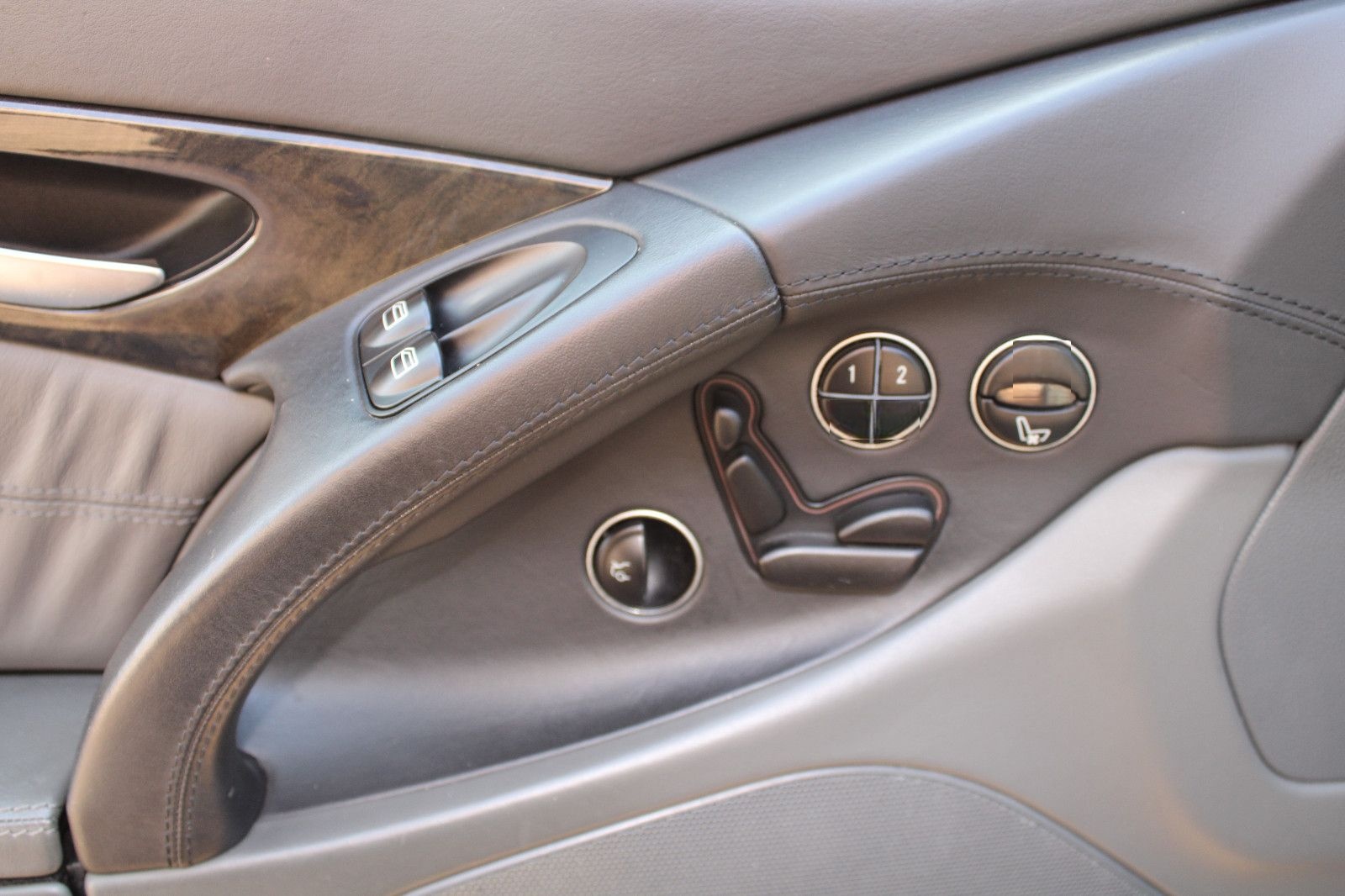 Mercedes-Benz SL 600 *19Zoll AMG 3teilig*Navi* BiXenon*Top* foto 13