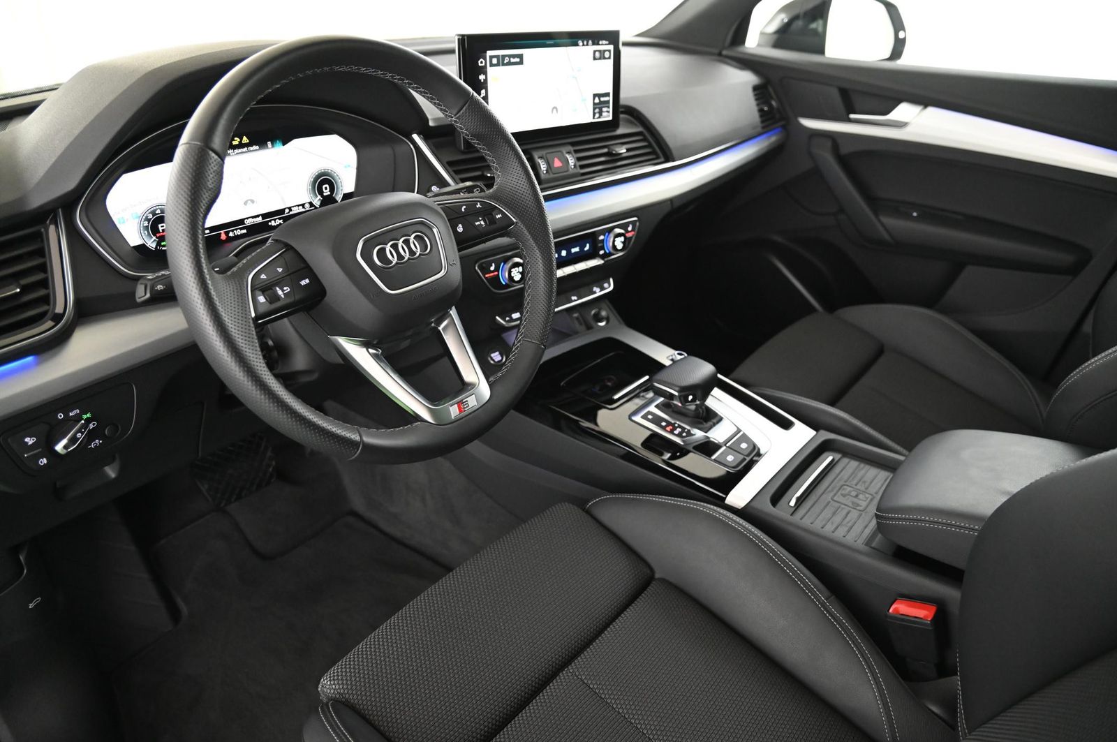 Audi Q5 50 TFSIe quattro S-Line+ MATRIX/MMI+/PANO/19 foto 12