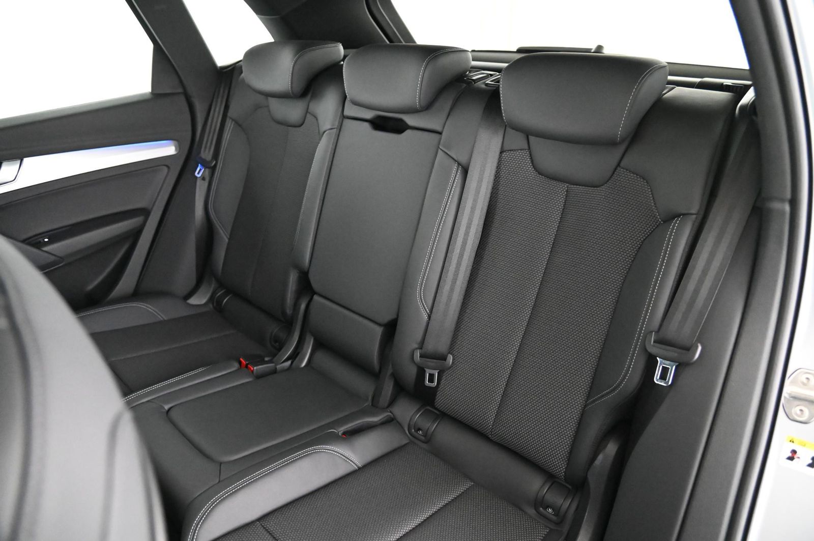 Audi Q5 50 TFSIe quattro S-Line+ MATRIX/MMI+/PANO/19 foto 24