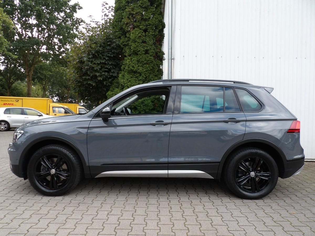 Volkswagen Tiguan OFFROAD DSG 4Motion Active 360° AHK 2.5T foto 2